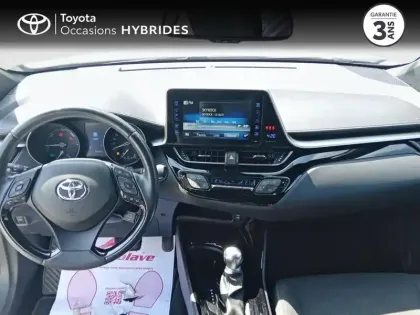 Photo 7 Toyota C-HR  122h Design 2WD E-CVT RC18