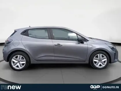 Photo 5 Renault Clio  1.5 dCi 100ch Evolution - 25