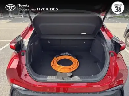 Photo 24 Toyota C-HR  2.0 Hybride Rechargeable 225ch Collection MY25