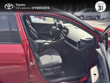 Photo 12 Toyota C-HR  2.0 Hybride Rechargeable 225ch Collection MY25