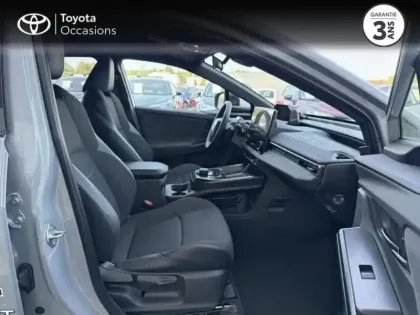 Photo 5 Toyota C-HR + 224ch 77kWh Design Grande Autonomie NG25