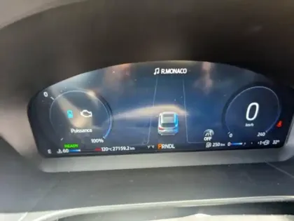 Photo 14 Ford Kuga  2.5 Duratec 180ch Hybrid FlexiFuel ST-Line Powershift
