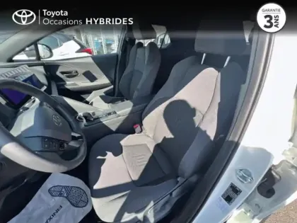 Photo 10 Toyota C-HR  2.0 Hybride 200ch Design NG23