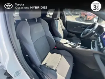 Photo 5 Toyota C-HR  2.0 Hybride 200ch Design NG23