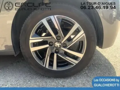 Photo 13 Peugeot 208  1.2 PureTech 100ch S&S Style