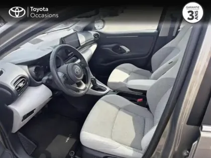 Photo 6 Toyota Yaris  116h Iconic 5p MY22