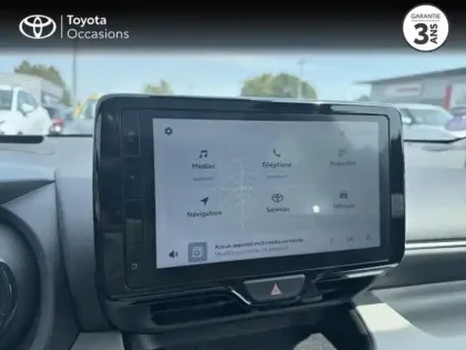 Photo 9 Toyota Yaris  116h Iconic 5p MY22