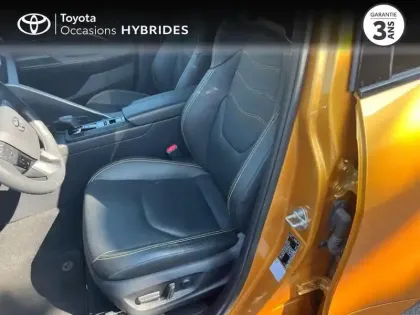 Photo 5 Toyota C-HR  2.0 Hybride 200ch Collection Premiere NG23
