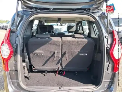 Photo 13 Dacia Lodgy  1.3 TCe 130ch FAP Stepway 7 places E6D-Full