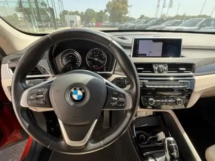 Photo 13 BMW X1  sDrive18iA 140ch xLine DKG7