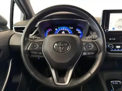 Photo 14 Toyota Corolla  122h Design MY22