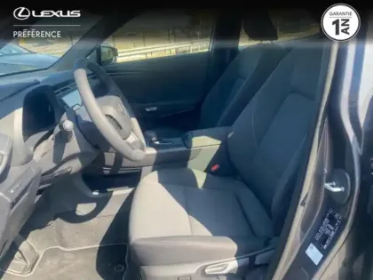 Photo 10 Lexus Lbx  1.5 136ch Business Plus 2WD