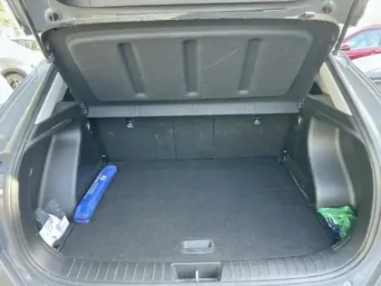 Photo 8 Hyundai Kona  1.6 GDi 129ch Hybrid Creative DCT-6
