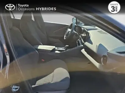Photo 5 Toyota C-HR  1.8 Hybride 140ch Dynamic MY25