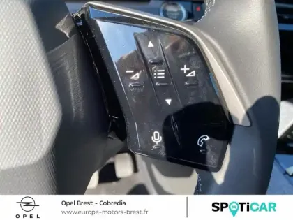 Photo 8 Peugeot 3008  1.2 Hybrid 145ch Allure e-DCS6