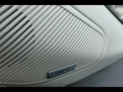 Photo 13 Renault Captur  Initiale Paris E-TECH Plug-in 160