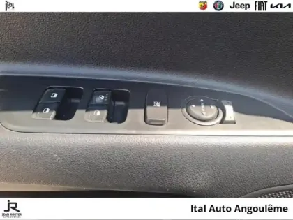 Photo 26 Kia Rio  1.0 T-GDI 100ch Active