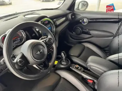 Photo 14 Mini Mini  5 Portes Cooper 136ch  Edition Greenwich BVA7