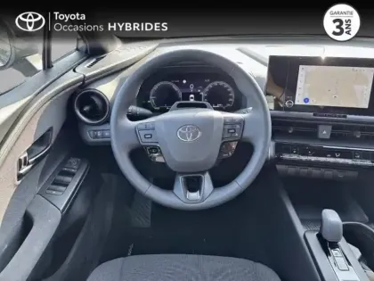 Photo 8 Toyota C-HR  1.8 Hybride 140ch Dynamic MY26