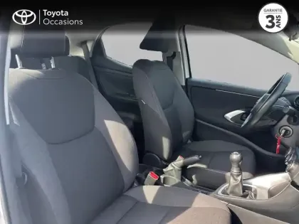 Photo 5 Toyota Yaris  70 VVT-i Dynamic 5p MY22