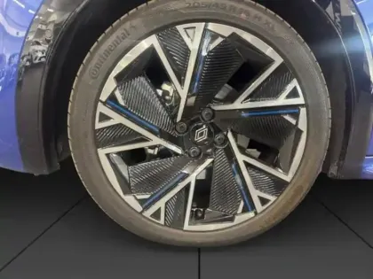 Photo 10 Renault Clio  1.8 E-Tech 160ch full hybrid esprit Alpine