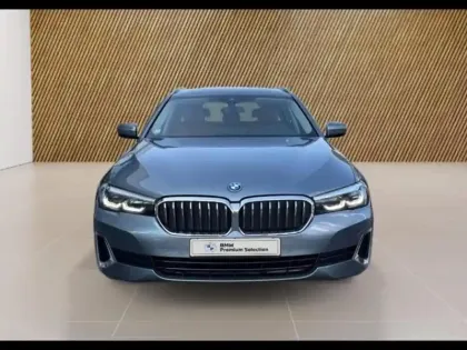 Photo 14 BMW Serie 5 Série 5 Touring 530eA xDrive 292ch Luxury Steptronic 10cv