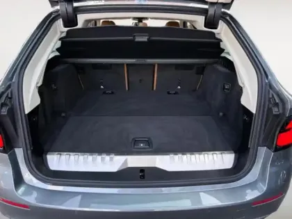 Photo 6 BMW Serie 5 Série 5 Touring 530eA xDrive 292ch Luxury Steptronic 10cv