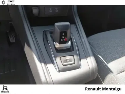 Photo 13 Renault Captur  1.8 E-Tech full hybrid 160ch Techno - 26