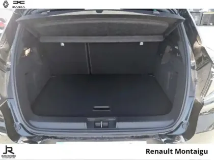 Photo 8 Renault Captur  1.8 E-Tech full hybrid 160ch Techno - 26