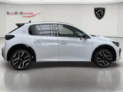 Photo 6 Peugeot 208  1.2 Hybrid 145ch GT Exclusive e-DCS6