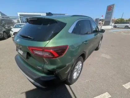 Photo 8 Ford Kuga  2.5 Duratec 180ch Hybrid FlexiFuel Titanium Powershift