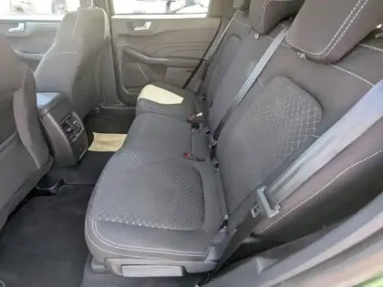Photo 12 Ford Kuga  2.5 Duratec 180ch Hybrid FlexiFuel Titanium Powershift