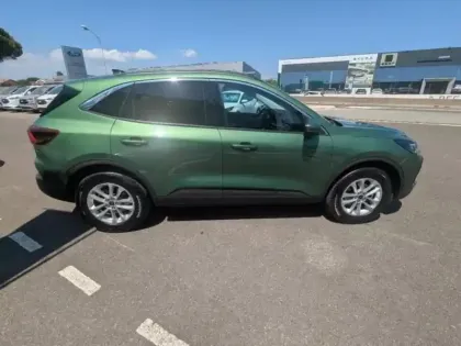 Photo 9 Ford Kuga  2.5 Duratec 180ch Hybrid FlexiFuel Titanium Powershift