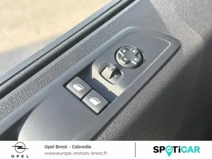 Photo 13 Opel Vivaro  Fg M 2.2 Diesel 180ch Cabine Approfondie Sportive automatique