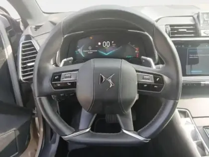 Photo 14 DS DS 7  E-TENSE 225ch Rivoli