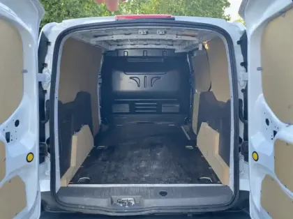 Photo 10 Ford Transit Connect Fourgonnette L2 1.0E 100ch E85 Trend Business