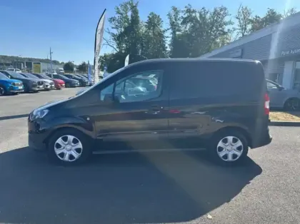 Photo 23 Ford Transit Courier Fourgonnette 1.0E 100ch Stop&Start Trend
