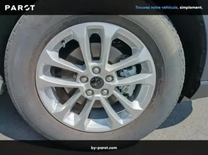 Photo 18 Ford Kuga 2.5 Duratec 180ch Hybrid FlexiFuel Titanium Business Powershift