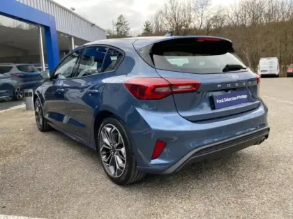Photo 12 Ford Focus 1.0 Flexifuel mHEV 125ch ST-Line Design