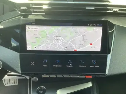 Photo 14 Peugeot 308 Hybrid 145 e-DCS6 Allure