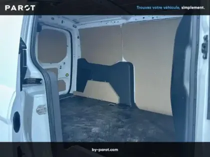 Photo 8 Ford Transit Connect Fourgonnette L2 1.0E 100ch E85 Trend