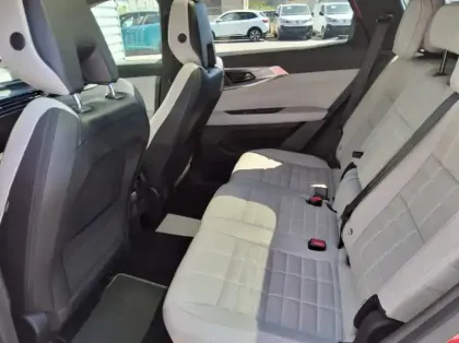 Photo 11 Renault Espace VI E-Tech hybrid 200 Iconic