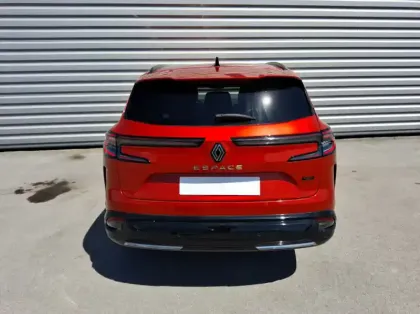 Photo 5 Renault Espace VI E-Tech hybrid 200 Iconic
