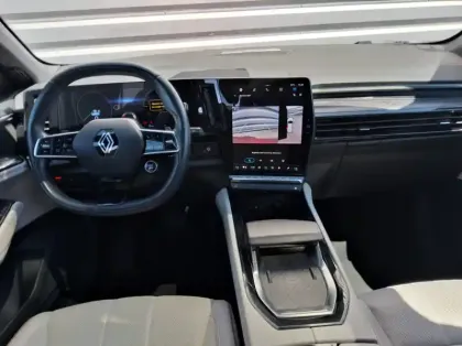 Photo 12 Renault Espace VI E-Tech hybrid 200 Iconic