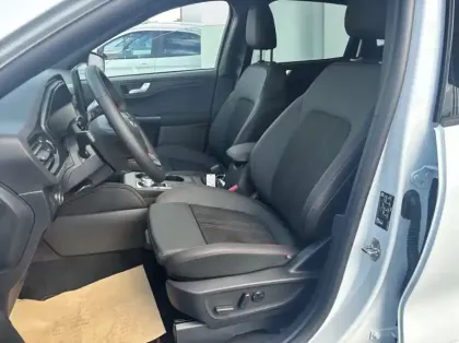 Photo 9 Ford Kuga 2.5 Duratec 180ch Hybrid FlexiFuel ST-Line X Powershift