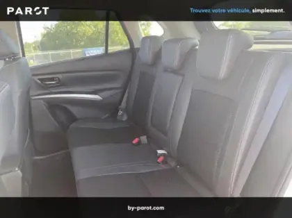 Photo 38 Suzuki S-cross Nouveau 1.4 Boosterjet Hybrid Auto Style