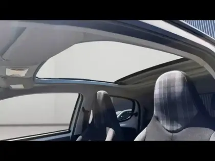 Photo 18 Peugeot 108 VTi 72 Top! Style 5p