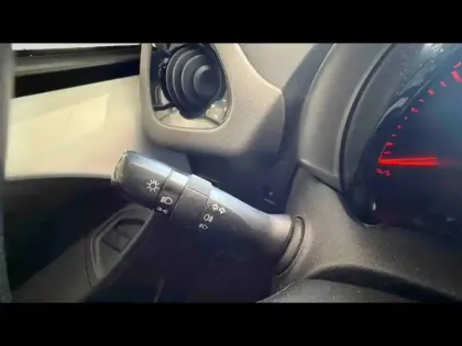 Photo 20 Peugeot 108 VTi 72 Top! Style 5p