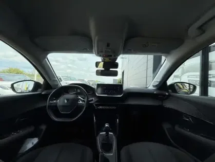 Photo 6 Peugeot 208 II 100 ch Style