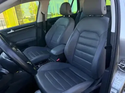 Photo 19 Volkswagen Golf Carat Exclusive BMT